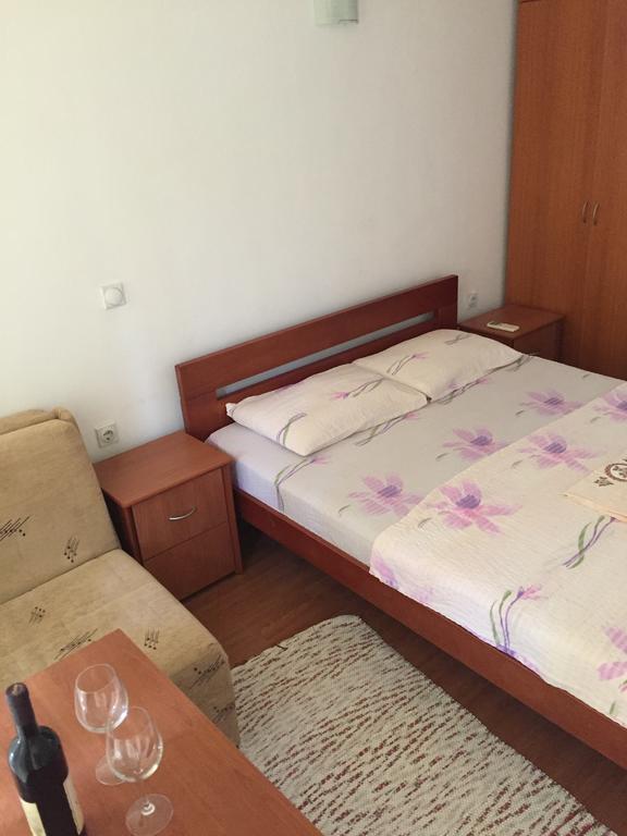 Tina Rooms Ulcinj Exterior foto