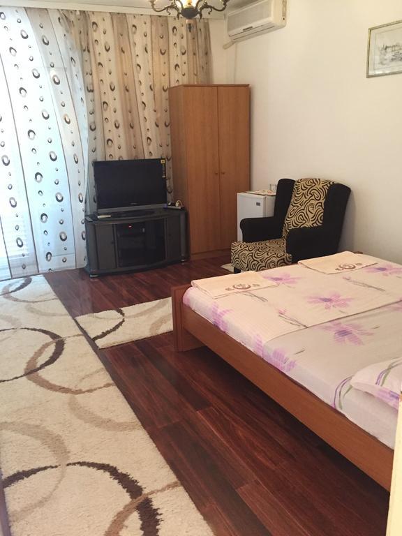 Tina Rooms Ulcinj Exterior foto